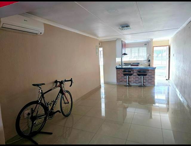 3 BEDROOM COMPLEX FOR SALE IN SHERWOOD